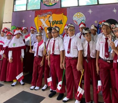 Karya & Kreasi Terbaik Siswa di Parade Literasi SDIT Al Uswah Surabaya 2024