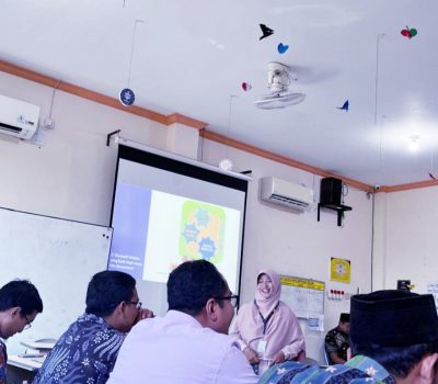Rapat Kerja SMAIT Al Uswah Surabaya Menyambut Tahun Ajaran 2025/2026