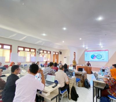 Kepala Sekolah & Guru SMAIT Al Uswah Surabaya Ikuti Pelatihan Pembelajaran Mendalam oleh BBGTK Jawa Timur