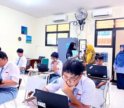 Pelaksanaan Tes Kemampuan Akademik (TKA) 2025 SMAIT Al Uswah Surabaya