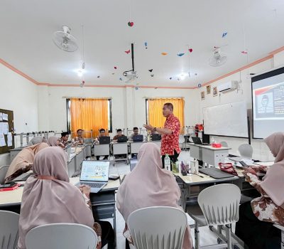 Pelatihan Penyusunan Modul P5 SMAIT Al Uswah Surabaya