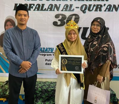 Mafazatu Izza Rausyani Hafidzah Kedua SMPIT Al Uswah Surabaya