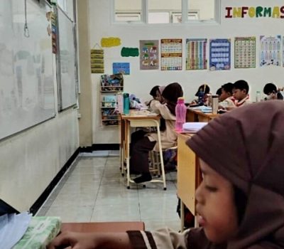 SD Al Uswah 2 Surabaya Gelar Pretest Akademik untuk Pemetaan Kemampuan Awal Siswa
