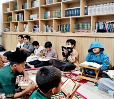 Pondok Ramadan dan Iktikaf SDIT Al Uswah Surabaya “Idolaku, Inspirasiku Meraih Taqwa”