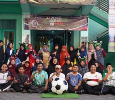 Luncurkan “Al Uswah Kick Off”, SDIT Al Uswah Targetkan ‘Gol’ Prestasi Akhlak dan Ibadah Terbaik