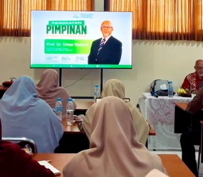 Untuk Tingkatkan Mutu Sekolah Al Uswah Surabaya Adakan Kuliah Tamu Penguatan Pimpinan Sekolah