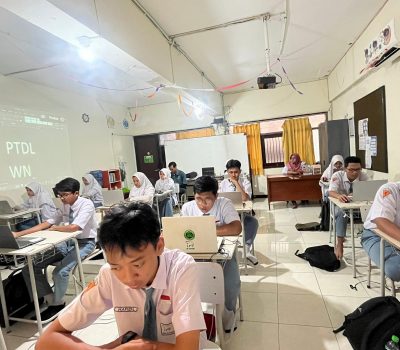 Pelaksanaan ANBK Kelas XI SMAIT Al Uswah Surabaya