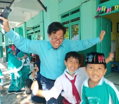 Berbahagialah Maka Kesuksesan Menghampiri Anda