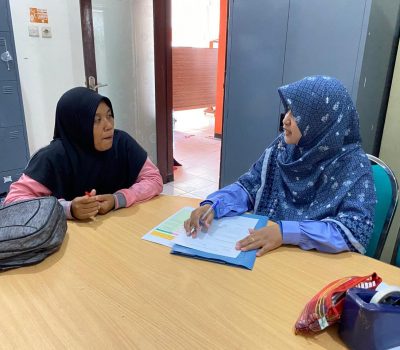Coaching terhadap Pendidik dan Tendik SMAIT Al Uswah Surabaya