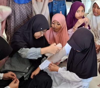 Pelatihan Dokter Cilik DOKCIL SDIT Al Uswah Surabaya Tahun 2025