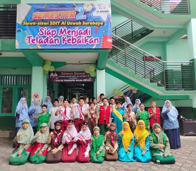 Orangtua Siswa Bercerita: Membeli Ekosistem Sekolah