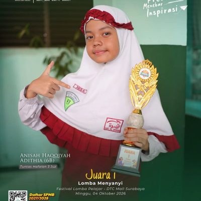 Anisah Haqqiyah Juara 1 Lomba Menyanyi di Ajang Festival Lomba Pelajar Surabaya