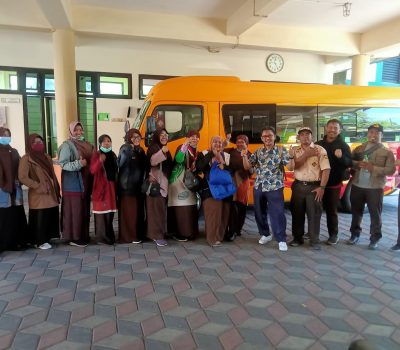 11 Pembina Pramuka Al Uswah Surabaya Mengikuti KMD Di Malang