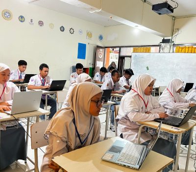 Ukur Keberhasilan Belajar Siswa SMAIT Al Uswah Adakan PSAS