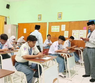 SMAIT Al Uswah Surabaya Sukses Selenggarakan PSAS Genap