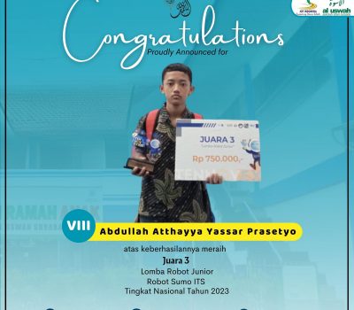Abdullah Atthayya Yassar Dari SMPIT Al Uswah Juara 3 Lomba Robot Junior