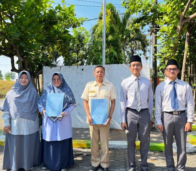 Star Of The Month SMAIT Al Uswah Surabaya Bulan September