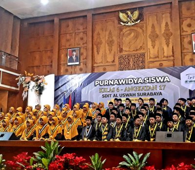 Purnawidya Pelepasan Siswa Kelas 6 SDIT Al Uswah Surabaya