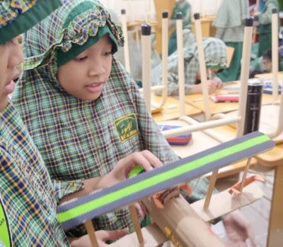 Gelar Karya Miniatur Transportasi. Wujud Kreativitas Siswa SDIT Al Uswah
